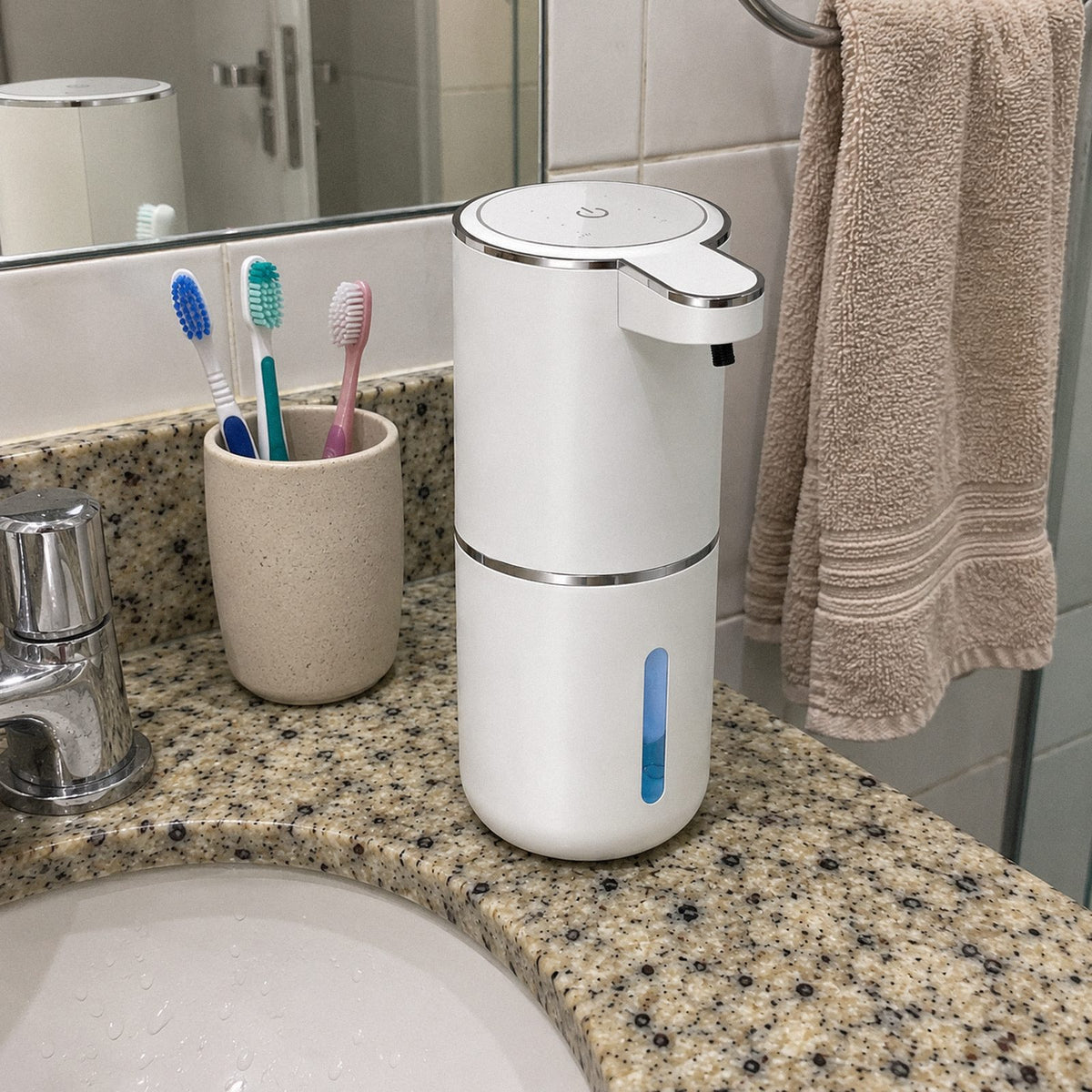 Nuvem · Dispenser automático de sabão em espuma (no dia a dia)