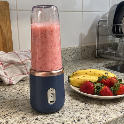 Vitamina · Liquidificador portátil recarregável